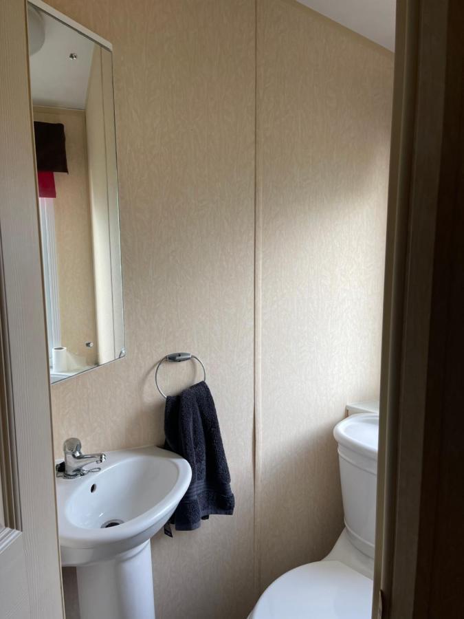 Immaculate 2-Bed Static Caravan At Monrieth Newton Stewart Exterior photo