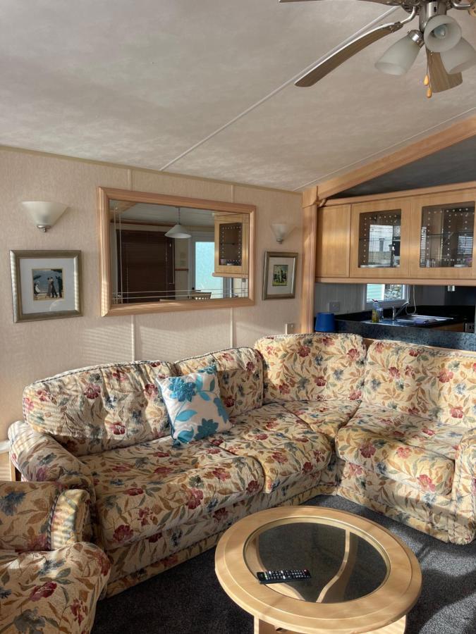 Immaculate 2-Bed Static Caravan At Monrieth Newton Stewart Exterior photo