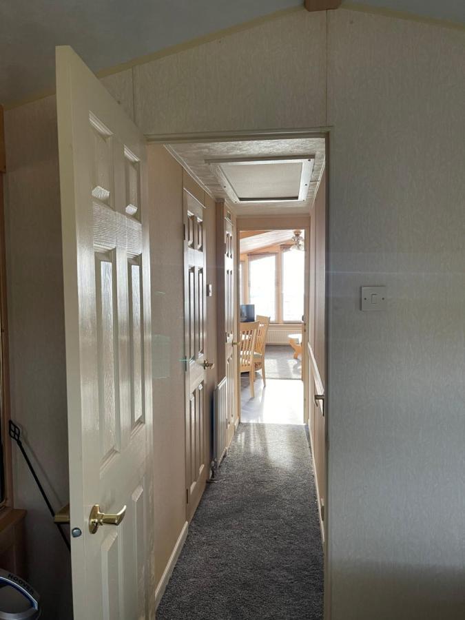 Immaculate 2-Bed Static Caravan At Monrieth Newton Stewart Exterior photo